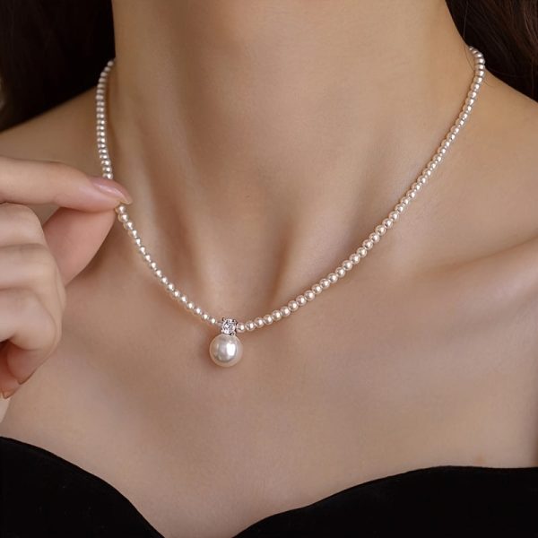 1pc Elegant Freshwater Freshwater Pearls Necklace with Single Freshwater Pearls Pendant – Chic Vintage-Inspired Design for Casual Attire, Valentine’s Day, or Special Occasions, Adorned with Synthetic Synthetic Zirconia Accents, Freshwater Pearls Jewelry